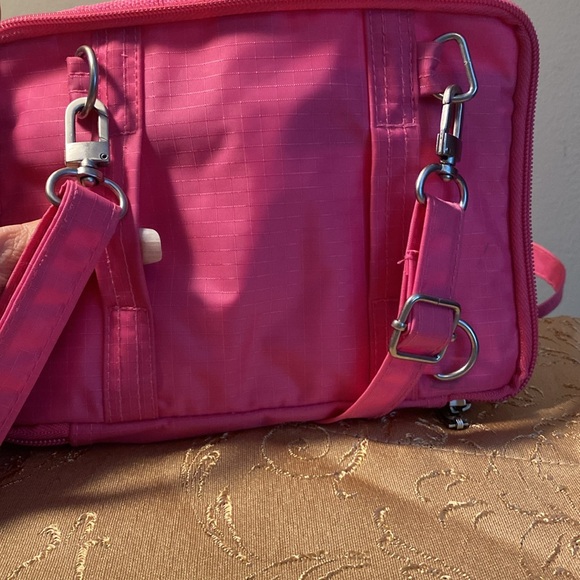 Baggallini cross body or can be used across waist! - Picture 3 of 3